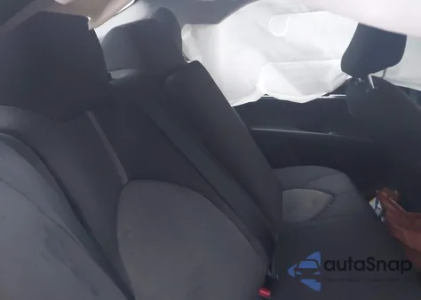 2023 Toyota Camry Le z USA, uszkodzony, nr VIN 4T1C11BK6PU106532